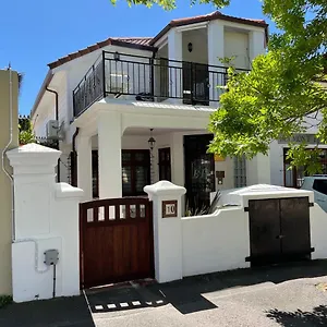 Belmont Guest house Cape Town