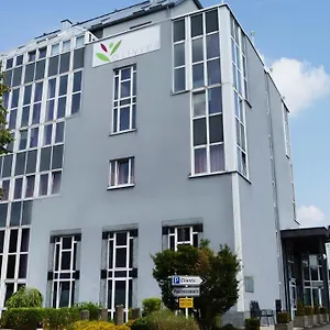 Hotel Olivier, Strassen