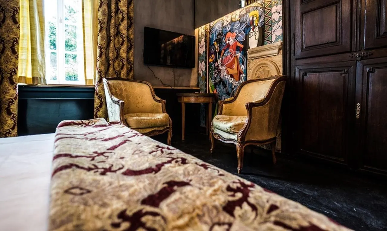Guest house Chateau De Clemency