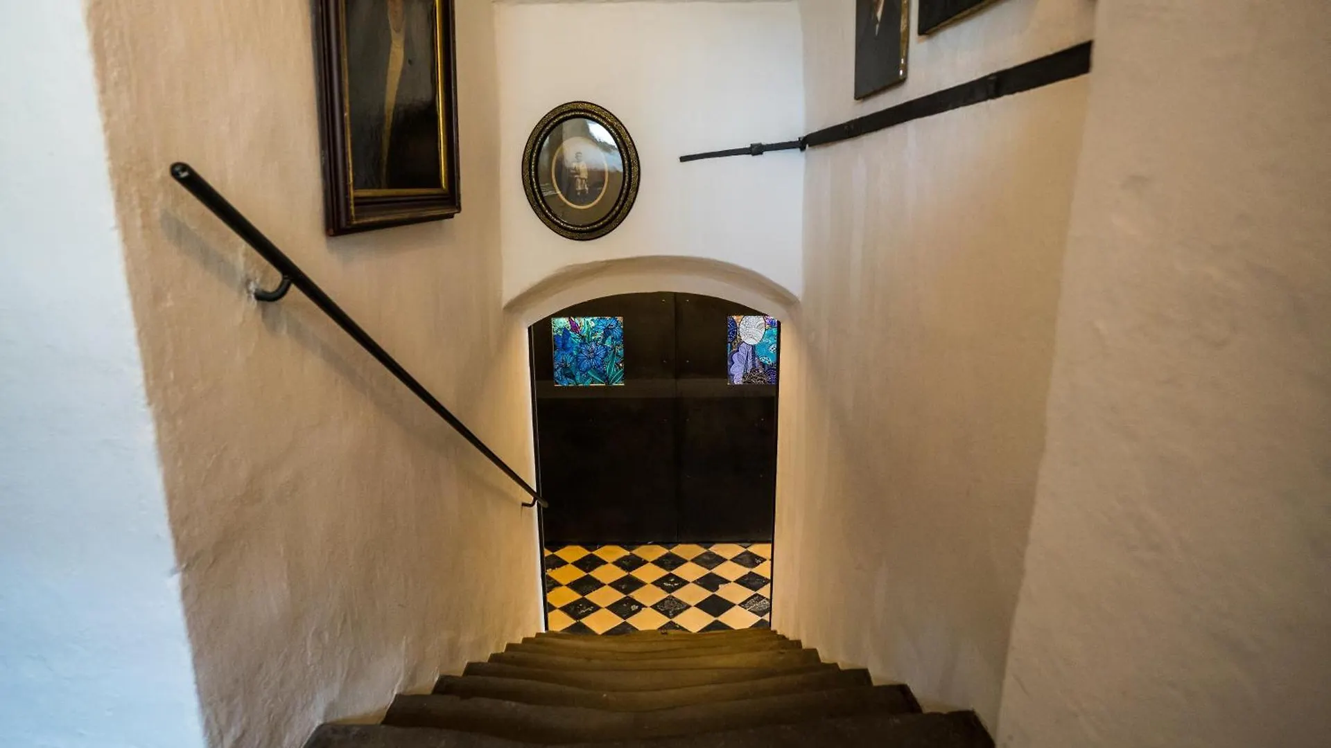Chateau De Clemency